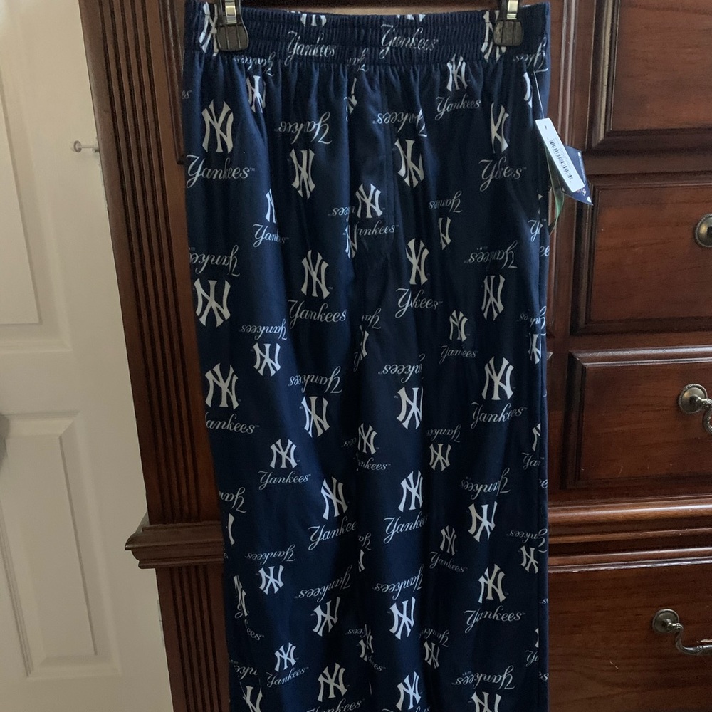 Boys Size 10/12 pajama bottoms